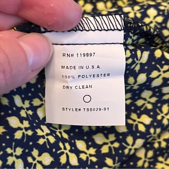 Collective Concepts Navy & Yellow Floral Roll Tab Sleeve Blouse XS - Picture 7 of 7